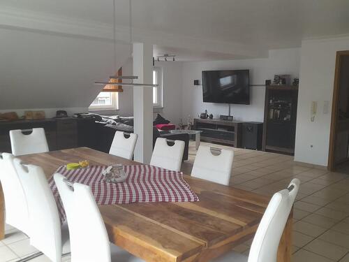 Foto - Großzügige 4-Zimmer-Dachgeschosswohnung in Steinensittenbach