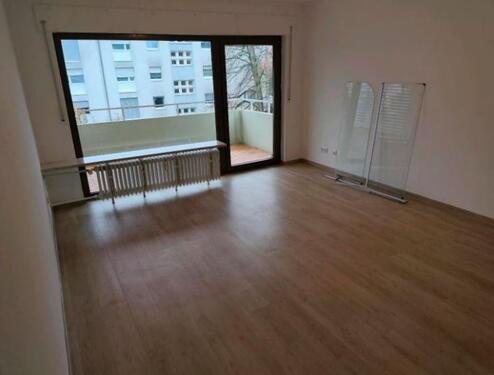 Foto - Schicke 3‑Zimmer Wohnung mit Balkon in Usingen