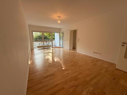 Foto - Modernisierte 3-Zi-Wohnung mit West-Balkon, EBK & Stellplatz