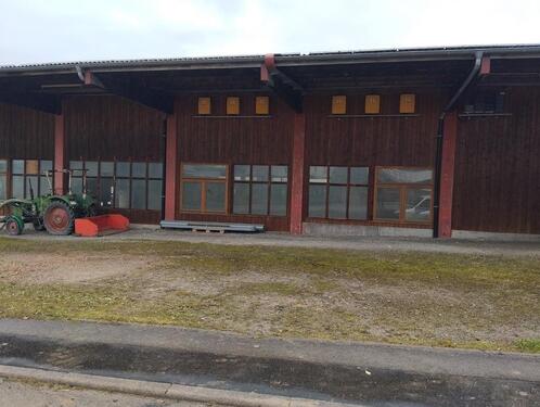 Foto - Überdachter Stellplatz - 40,00 EUR Miete,