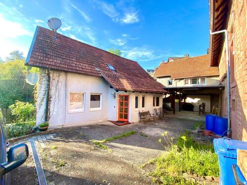 Foto - Haus mit Einliegerwohnung & Atelieroption, Nähe NeustadtW.