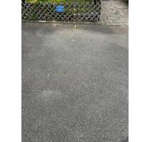 Parkplatz in Höfingen - 80,00 EUR Miete, in Leonberg (PLZ: 71229)