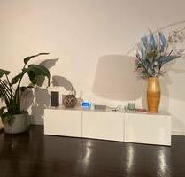 Zimmer ab 1 Monat - 350,00&nbsp;EUR Kaltmiete, ca.&nbsp; 100,00&nbsp;m&sup2; in Düsseldorf (PLZ: 40489) Stadtbezirk 5