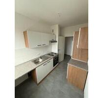 *SOFORT VERFÜGBAR* 2-Raum Wohnung mit Duschbad und Einbauküche - Halle (Saale) Silberhöhe