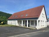Foto - Multifunktional in Werranähe - massives Haus (ehemaliges Bürogebäude) mit Renovierungsbedarf