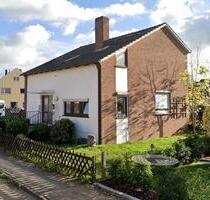 Einfamilienhaus + Baugrundstück für MFH in Diepholz