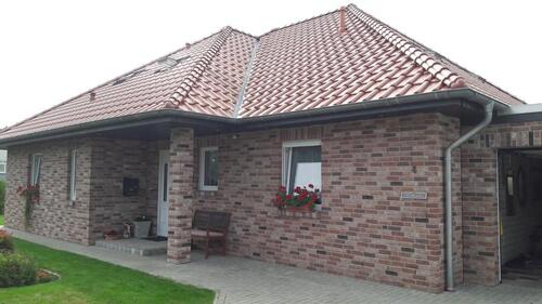 Foto - Von Privat: Einfamilienhaus mit Doppelgarage und Einliegerwohnung