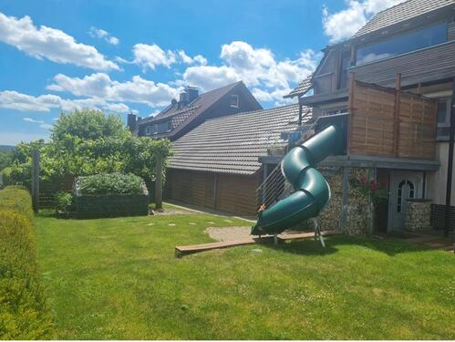 Foto - 10 Zimmer Mehrfamilienhaus, Wohnhaus zum Kaufen in Edertal