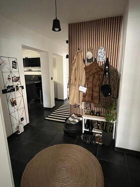 Foto - ✨ Stylisches 20m² WG-Zimmer in HallstadtDörfleins – Weltoffene Frauen-WG! ✨