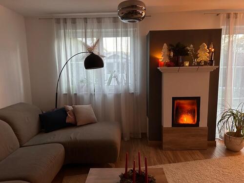 Foto - Von Privat, EFH in Bestlage, BJ 2012, Luft-Wärmepumpe,