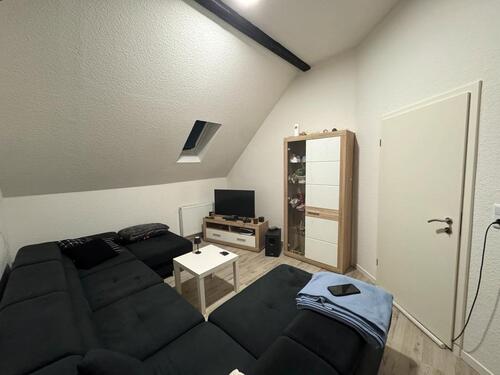 Foto - 2,5 Zimmer Wohnung - 900,00&nbsp;EUR Kaltmiete, ca.&nbsp; 85,00&nbsp;m&sup2;