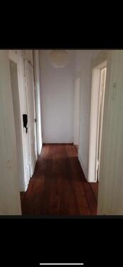 Foto - 2 Zimmer Wohnung mit Altbauflair und hohen Decken