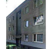 Schöne Renovierte Wohnung - 570,00&nbsp;EUR Kaltmiete, ca.&nbsp; 60,00&nbsp;m&sup2; in Essen (PLZ: 45276) Stadtbezirk VII