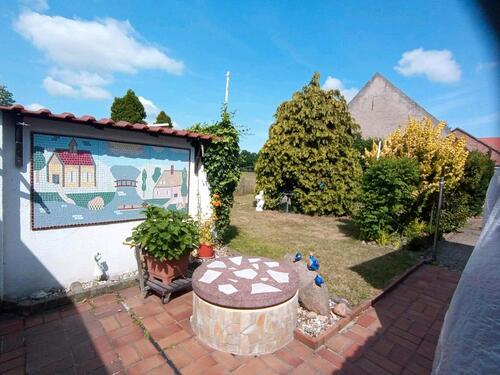 Foto - Gepflegtes Einfamilienhaus auf 837m² Grundstück