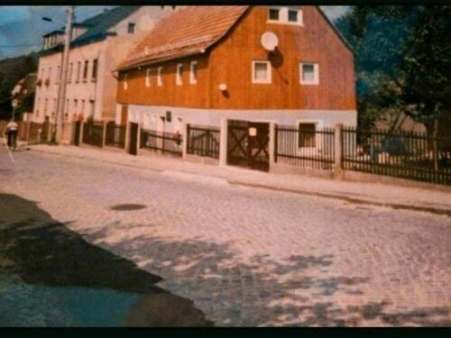 Foto - 3 Zimmer Einfamilienhaus zum Kaufen in Radeberg