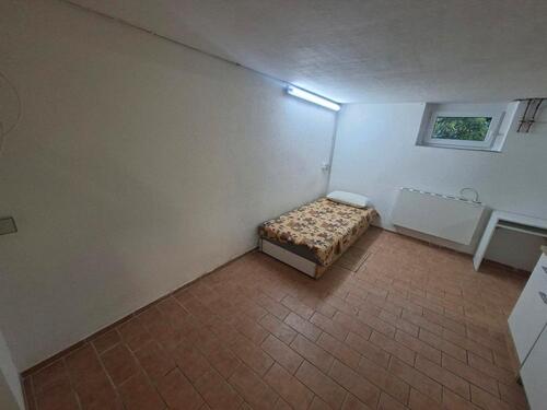 Foto - 1 Zimmer Etagenwohnung zur Miete in Saarbrücken