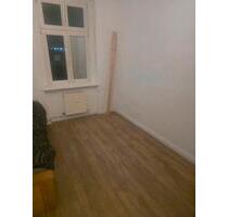 eine WG zimmer - 550,00&nbsp;EUR Kaltmiete, ca.&nbsp; 18,00&nbsp;m&sup2; in Berlin (PLZ: 12459) Treptow-Köpenick