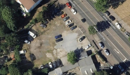 Foto - Stellplatz Wohnwagen Wohnmobil Anhänger Boot - Düsseldorf Wersten