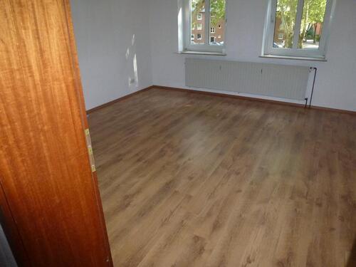 Foto - 95 m² - sehr gute Aufteilung - große Küche - Speisekammer - Flur
