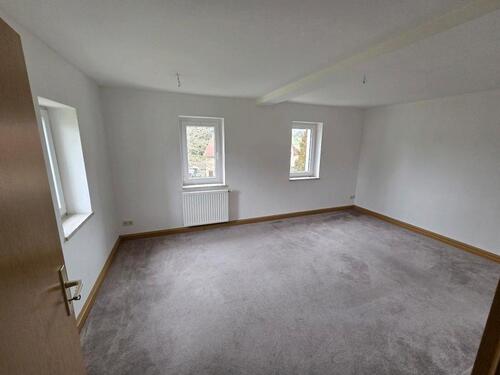Foto - 2 Raum Wohnung - 275,00&nbsp;EUR Kaltmiete, ca.&nbsp; 60,00&nbsp;m&sup2;
