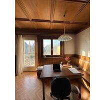 Zimmer in netter 4er Mädels WG - 350,00&nbsp;EUR Kaltmiete, ca.&nbsp; 15,00&nbsp;m&sup2; in Weingarten (PLZ: 88250)