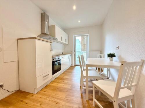 Foto - Möbliertes WG-Zimmer mit Balkon in PlagwitzKleinzschocher