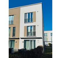 Modernes Reiheneckhaus in Tonndorf, 5 Zimmer, Keller, Stellplatz - Hamburg Wandsbek