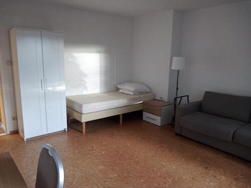 Foto - Möblierte 2-Zimmer-Wohnung in Spandau – 65 m², Balkon, All-Inclus