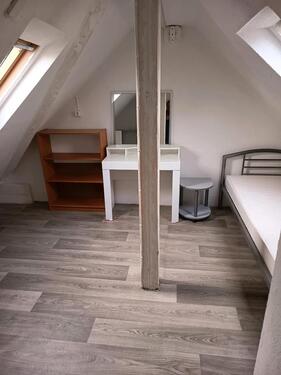 Foto - WG Zimmer zu vermieten - 560,00&nbsp;EUR Kaltmiete, ca.&nbsp; 14,00&nbsp;m&sup2;