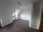 Foto - 1 Zimmer Dachgeschoßwohnung zum Kaufen in Höchberg