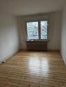 Foto - Renovierte 3-Zimmer-Wohnung mit Balkon – ideal für WG