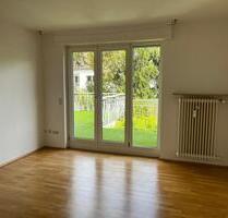 WG Zimmer ruhige 3- Zi. Wohnung 84m² Balkon 40m² Gäste WC - Frankfurt am Main Oberrad