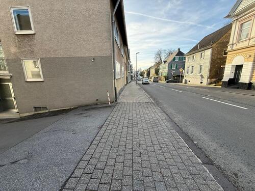 Foto - Büro u. Lagerhalle B229 Remacheid