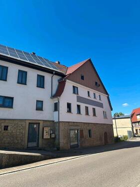 Foto - Haus mit Scheune und Gewölbekellern unter Denkmalschutz