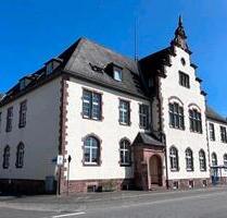 2-Zimmer-Wohnung im denkmalgeschützten Amtsgericht Birstein
