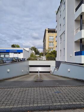 Foto - Tiefgarage Doppelparker in Bad Vilbel 3 Stk. zu vermieten