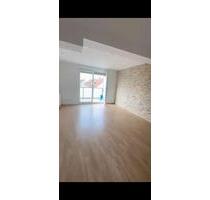 Charmante leerstehende 4-Zimmer-Dachgeschosswohnung Rüsselsheim - Rüsselsheim am Main