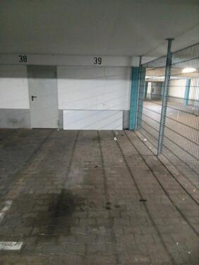 Foto - Garage zu vermieten - 80,00 EUR Miete,