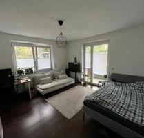 Zimmer in dreier Wg - 610,00 EUR Kaltmiete, in Esslingen am Neckar (PLZ: 73734) Pliensauvorstadt