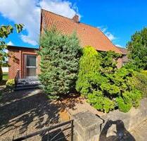 Gepflegtes Einfamilienhaus mit Nebengebäude in Top-Lage ! - Wrestedt