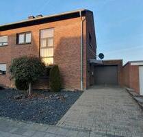 Doppelhaushälfte zur Miete in 47877 Willich Anrath - Krefeld Benrad