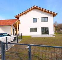 Exklusiv ausgestattete Doppelhaushälfte! Neubau mit KfW 55 Standard - Bad Griesbach im Rottal