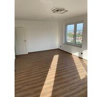Moderne 3 Zimmer Wohnung mit Blick über die Stadt - Heppenheim (Bergstraße)