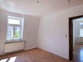 Foto - Dachgeschoßwohnung in Halle (Saale) zur Miete