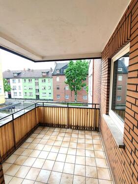 Foto - Frisch renovierte 57m²-Wohnung mit Balkon im 2. OG