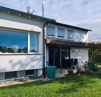 Privat Freistehendes Haus mit großem Garten - Sachsenheim