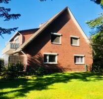 Exklusive, modernisierte 1-Zimmer-Dachgeschosswohnung mit Einbauk - Prisdorf