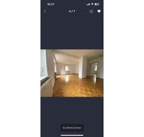 Ruhige 2,5-Zimmer Erdgeschoss Wohnung mit Balkon in Bad Kissingen - Nüdlingen