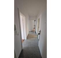 Schöne 3- Zimmerwohnung in Zuffenhausen - Stuttgart