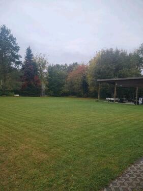 Foto - Wohnmobil oder Wohnwagen Abstellplatz